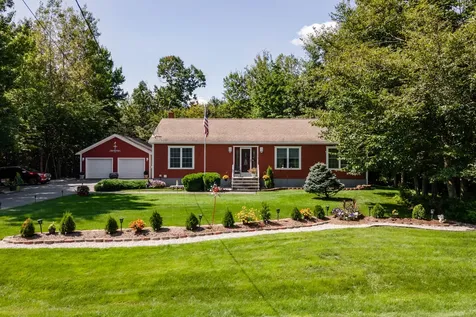 112 Treadwell Acres Hermon ME 04401