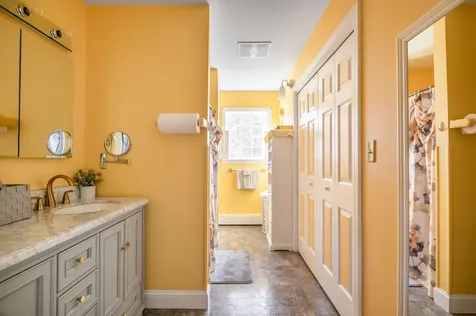 112 Treadwell Acres Hermon ME 04401