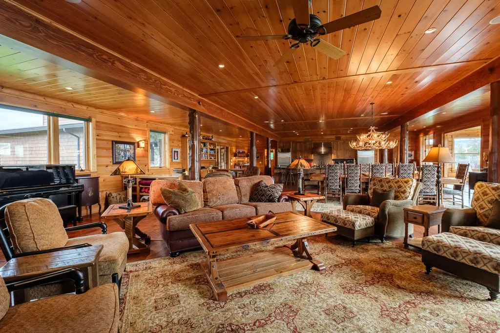 2714 Main Street Rangeley ME 04970