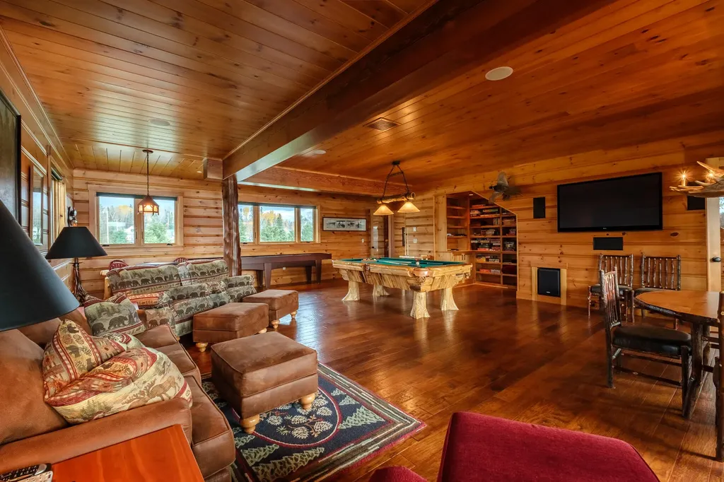 2714 Main Street Rangeley ME 04970