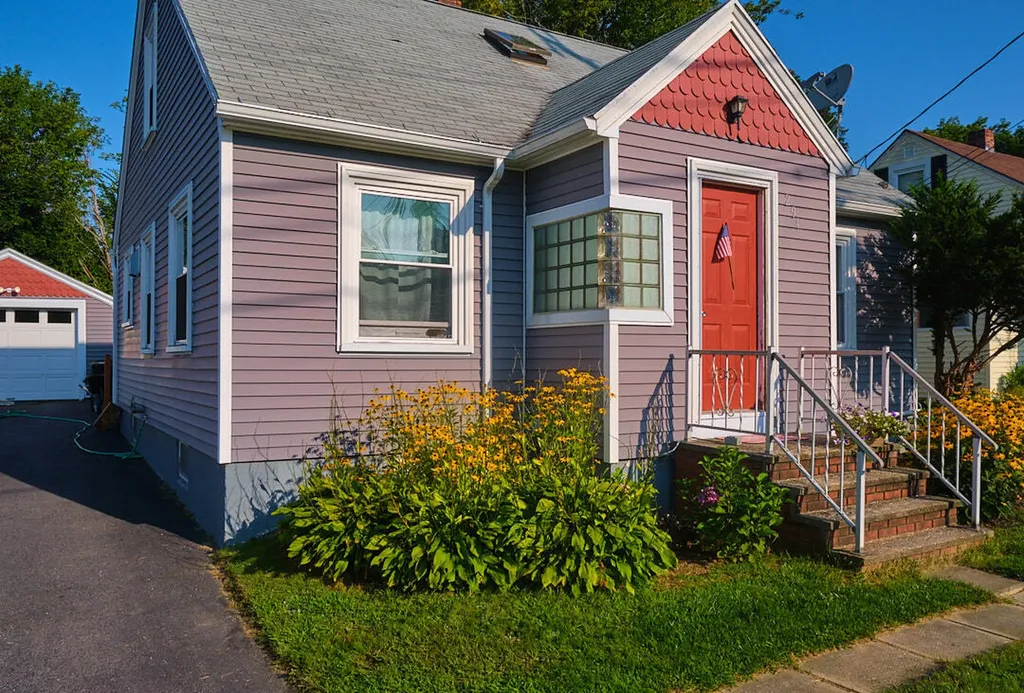 294 Pond Road Lewiston ME 04240