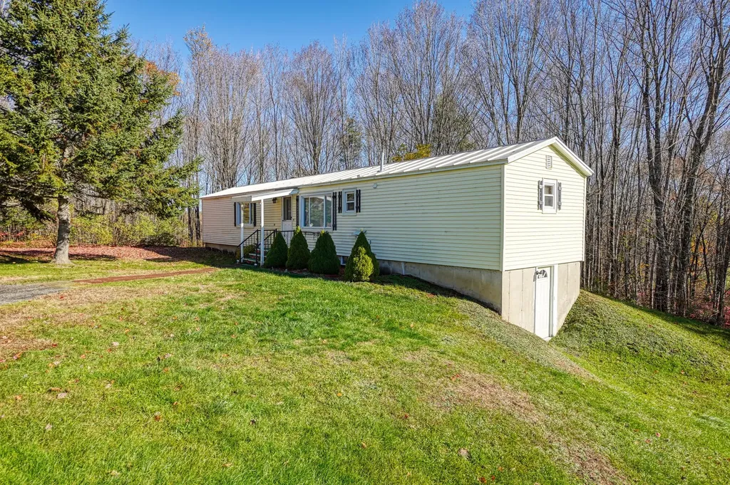 51 N Reynolds Road Winslow ME 04901