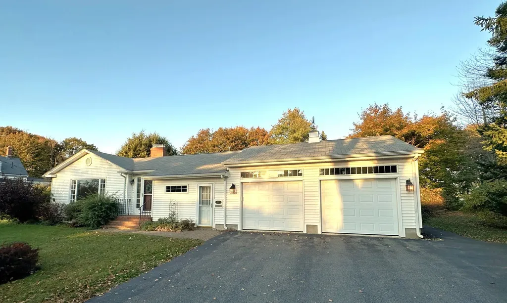 102 Evans Street South Portland ME 04106