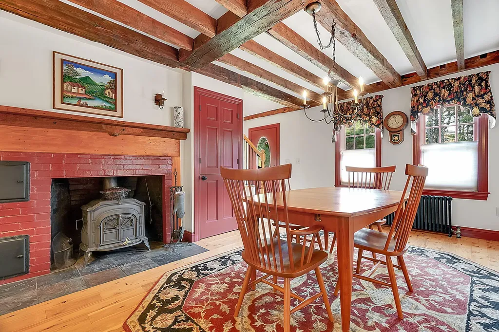 122 Broadturn Road Scarborough ME 04074