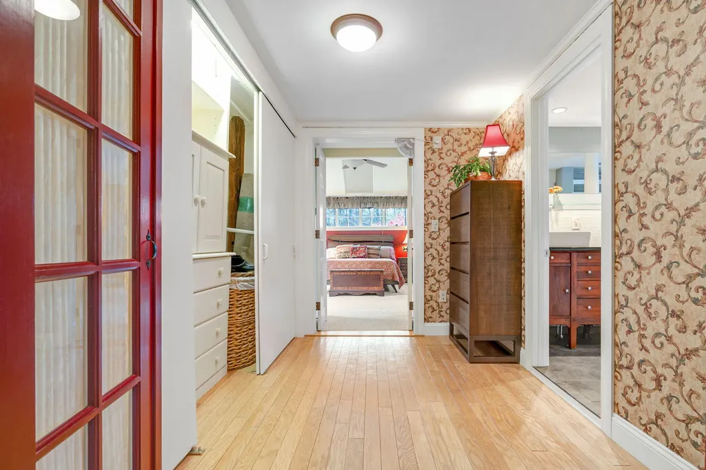 122 Broadturn Road Scarborough ME 04074