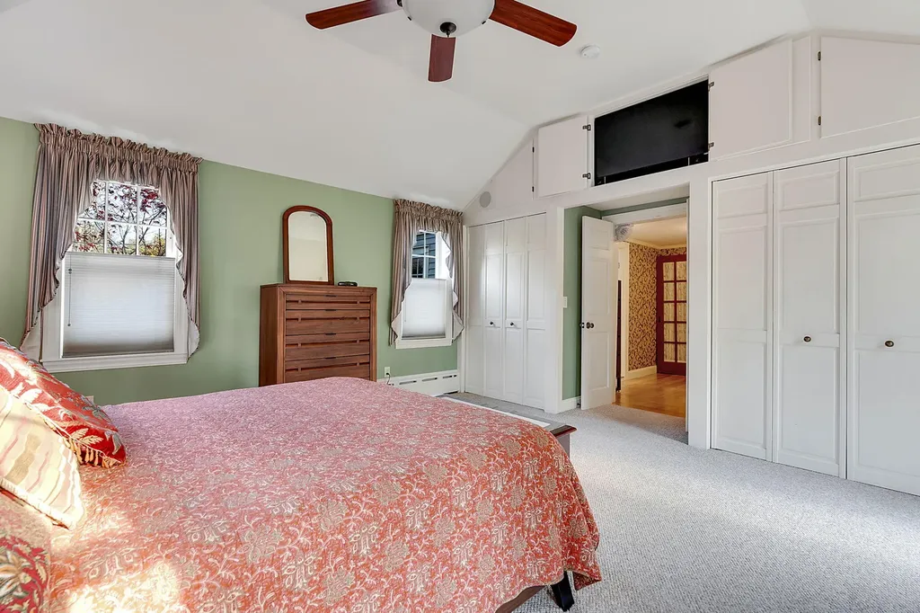 122 Broadturn Road Scarborough ME 04074