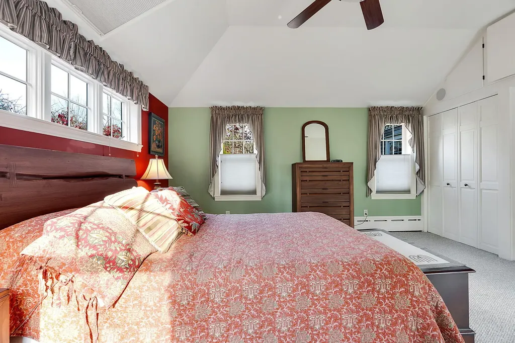 122 Broadturn Road Scarborough ME 04074