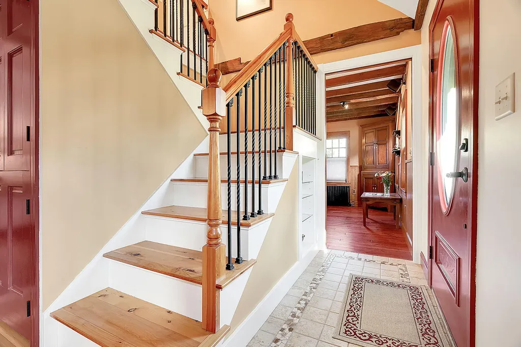 122 Broadturn Road Scarborough ME 04074