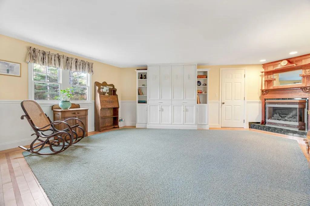 122 Broadturn Road Scarborough ME 04074