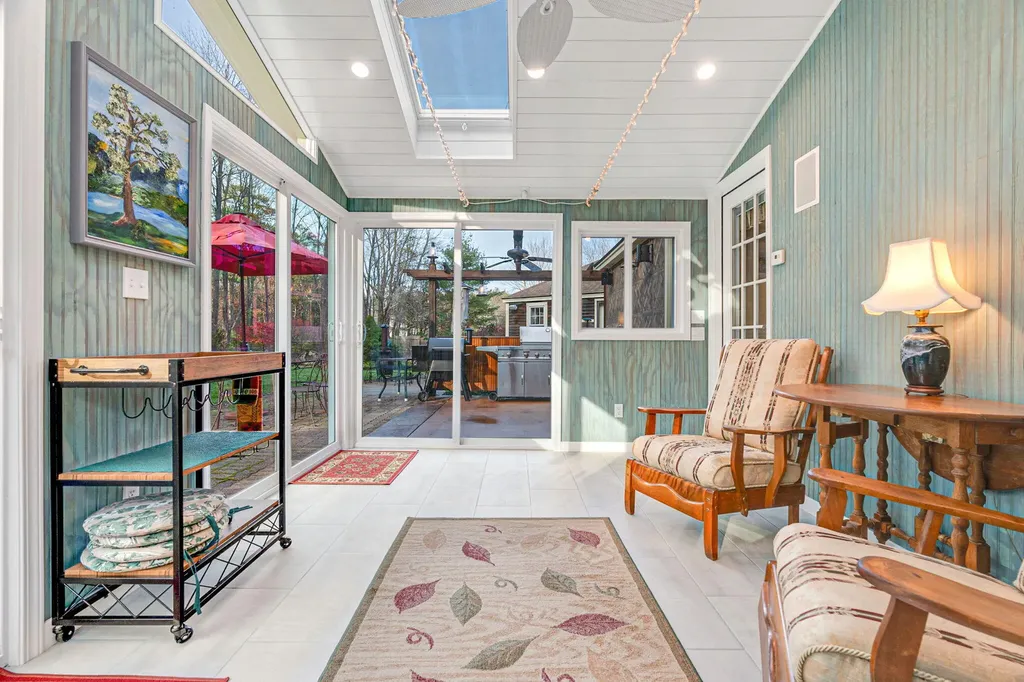 122 Broadturn Road Scarborough ME 04074
