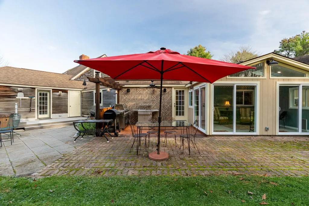 122 Broadturn Road Scarborough ME 04074