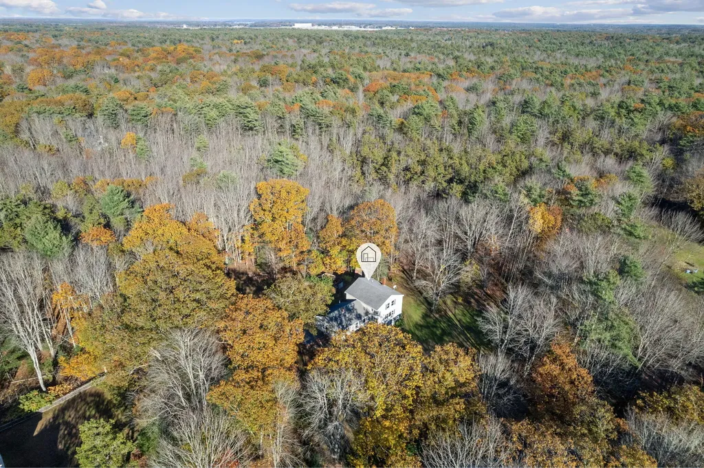 17 Middle Bay Road Brunswick ME 04011