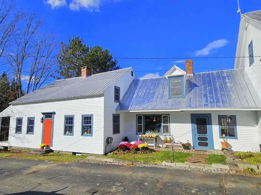 22 Ridge Road Chesterville ME 04938