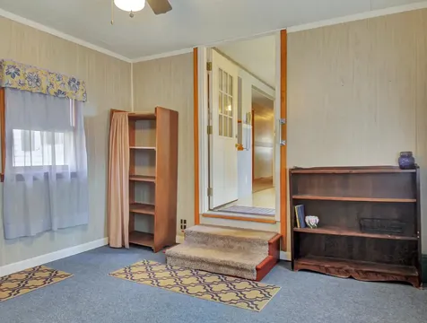 10 Mayland Street Oakland ME 04963