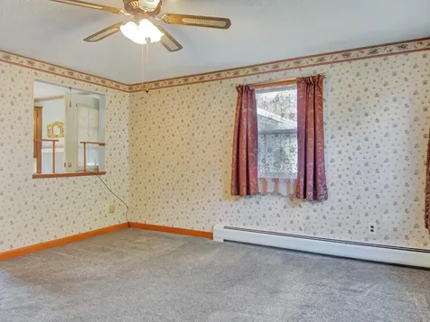 10 Mayland Street Oakland ME 04963