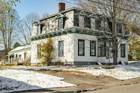 79 Pleasant Street Dover-foxcroft ME 04426