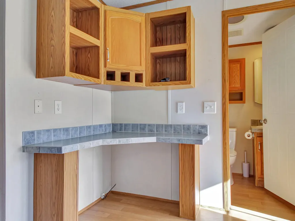 302 Middle Road Oakland ME 04963