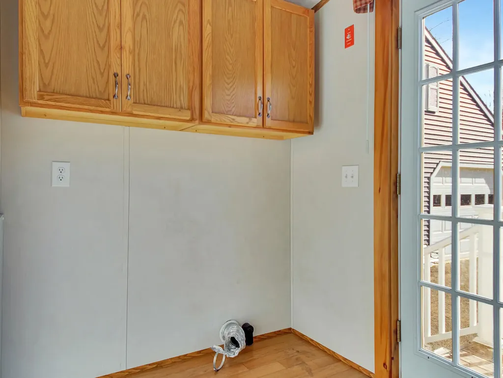 302 Middle Road Oakland ME 04963