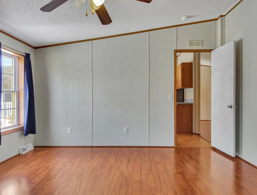 302 Middle Road Oakland ME 04963