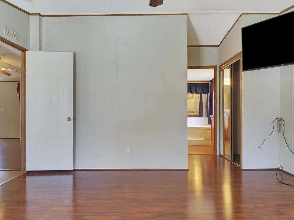 302 Middle Road Oakland ME 04963
