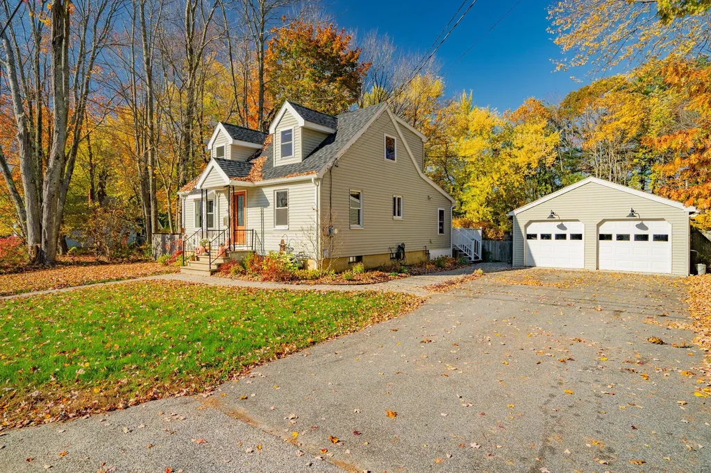 55 Aldworth Street Portland ME 04103