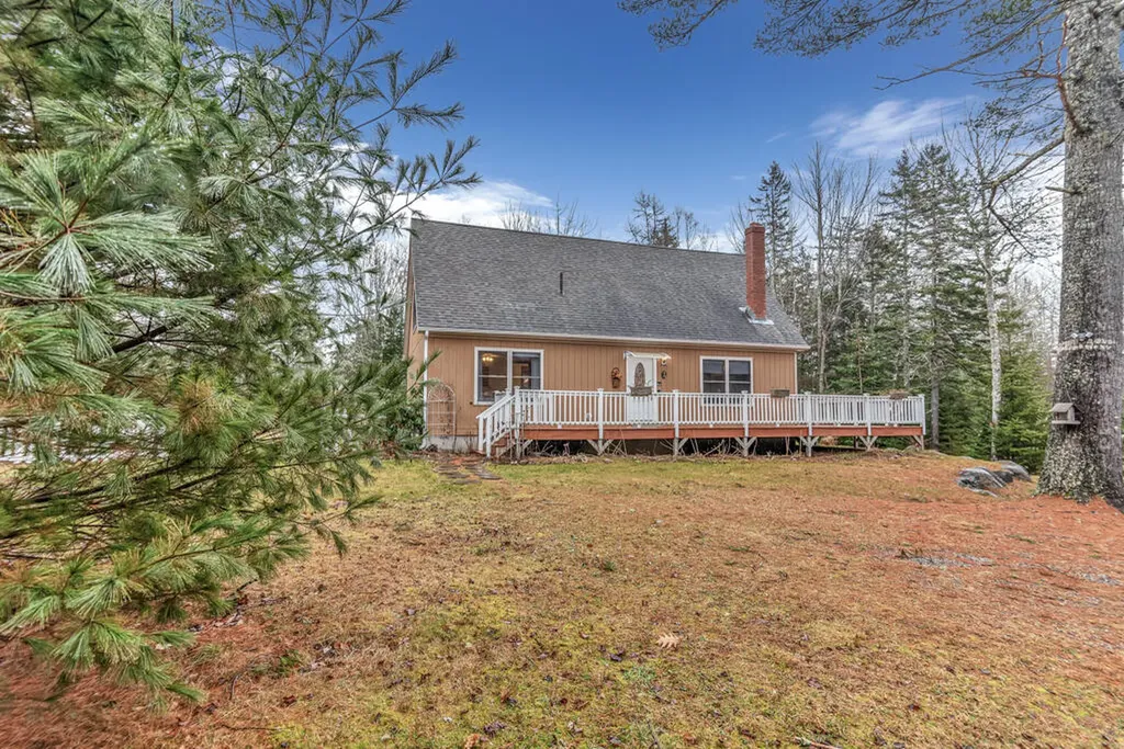 19 Horse Farm Road Trenton ME 04605