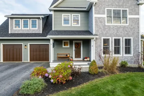 6 Garden Way Falmouth ME 04105