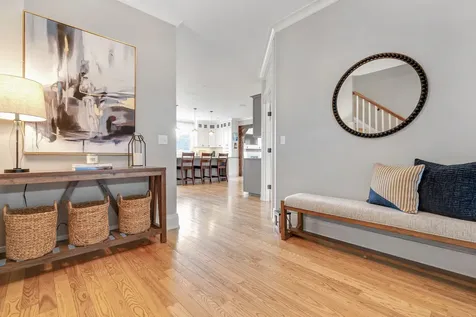 6 Garden Way Falmouth ME 04105