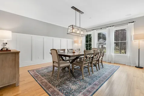 6 Garden Way Falmouth ME 04105