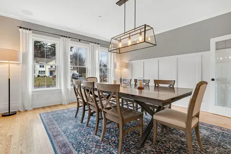 6 Garden Way Falmouth ME 04105