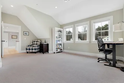 6 Garden Way Falmouth ME 04105