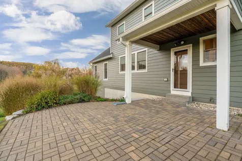6 Garden Way Falmouth ME 04105