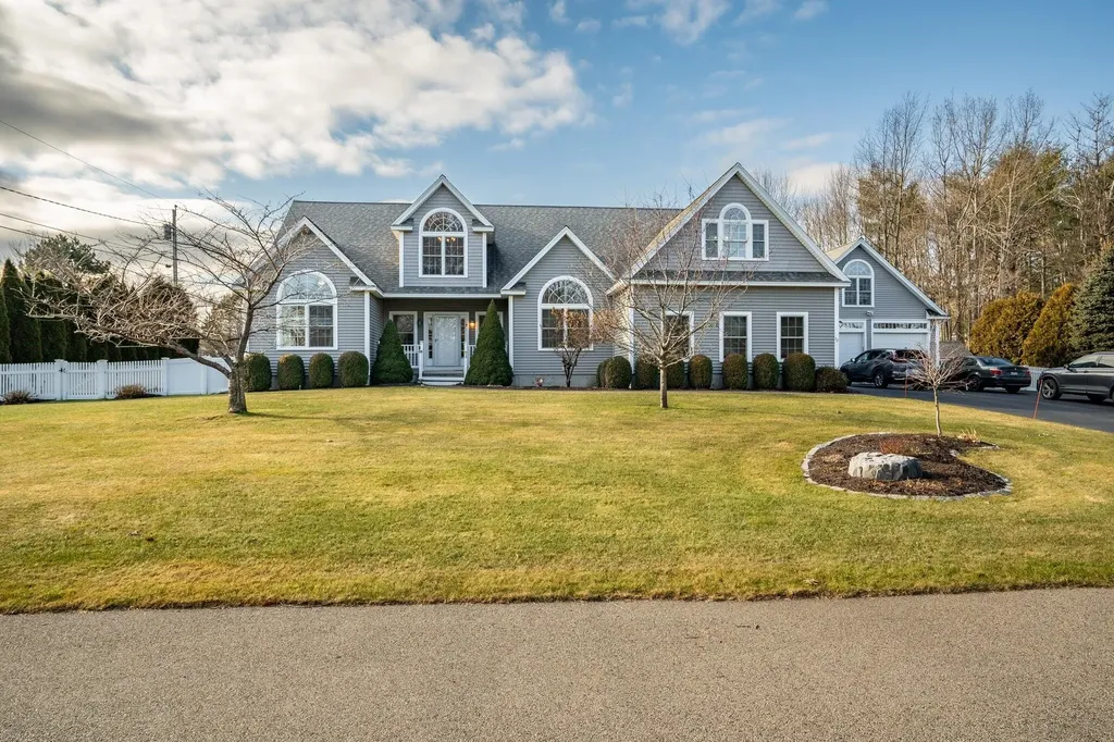 12 Piper Point Road Wells ME 04090