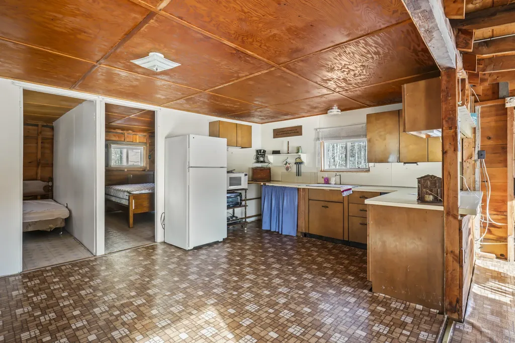 10 Bowden Drive Dedham ME 04429