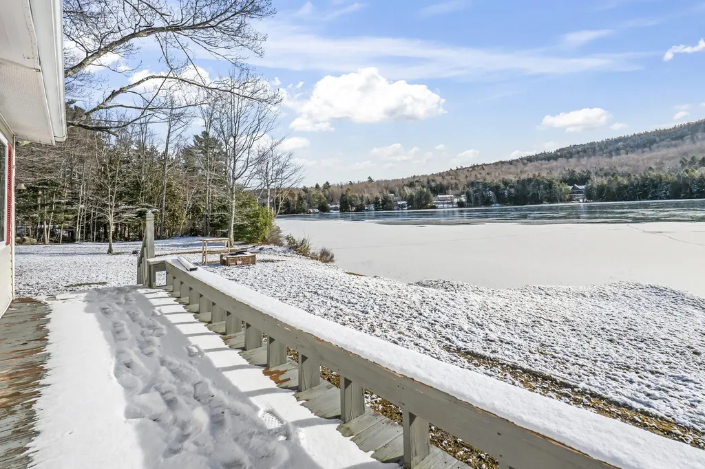 10 Bowden Drive Dedham ME 04429
