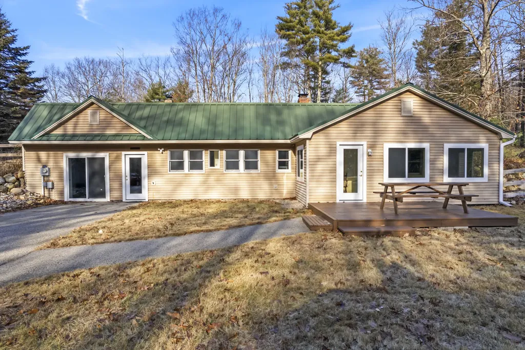 49 Clark Road North Berwick ME 03906