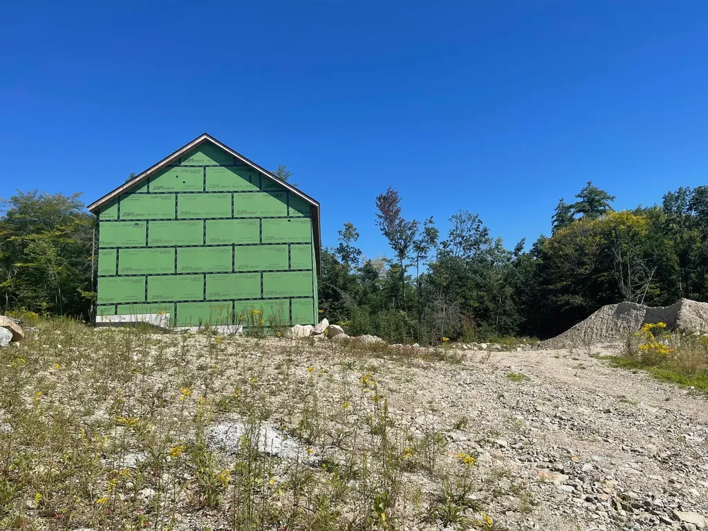 37 Alpine Drive Porter ME 04068