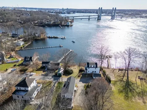 20 Walker Avenue Kittery ME 03904