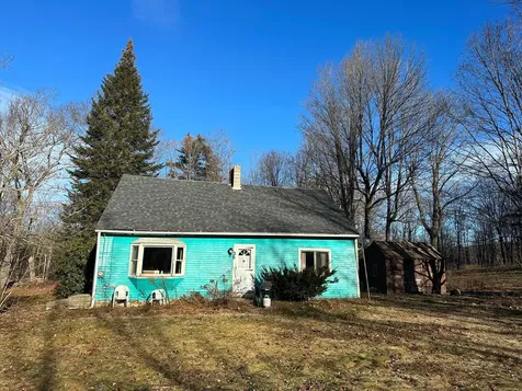 38 Garvin Road Acton ME 04001