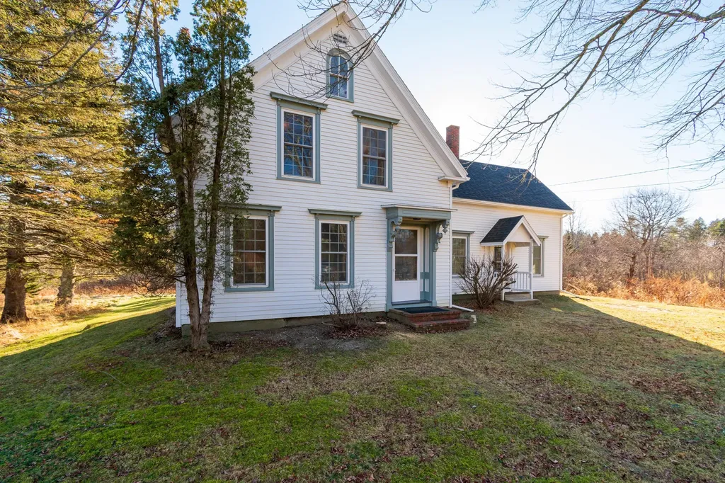 228 Pleasant Point Road Cushing ME 04563