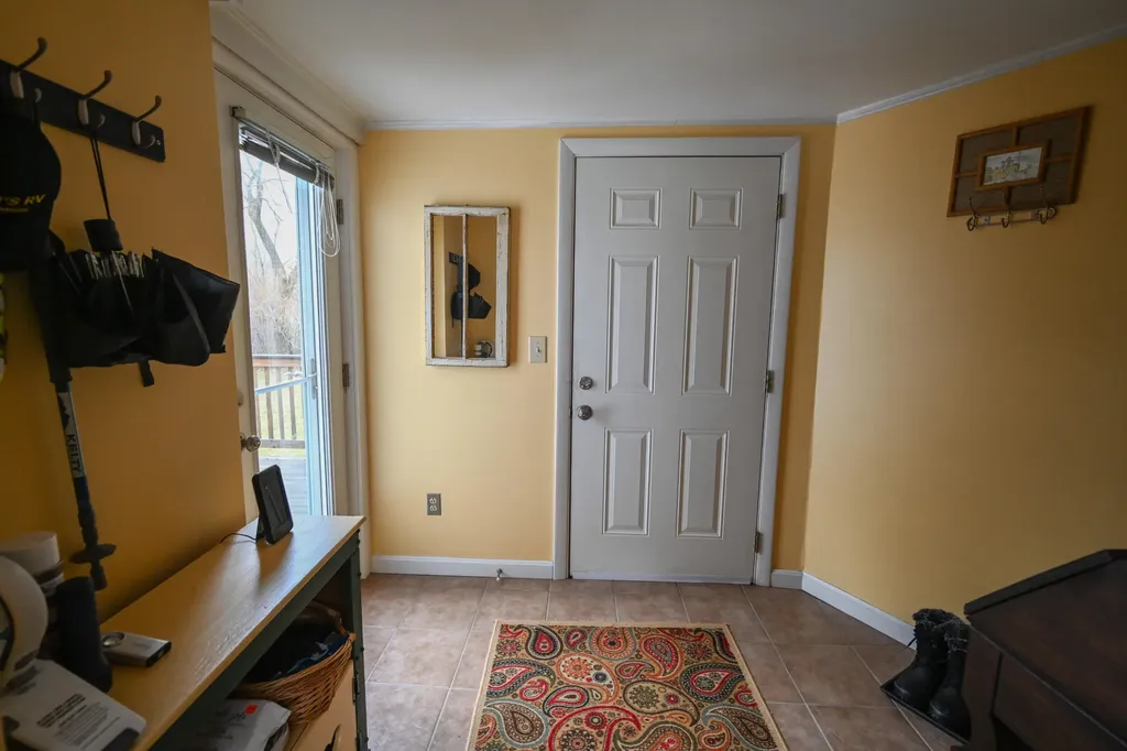 27 Westbrook Terrace Hampden ME 04444