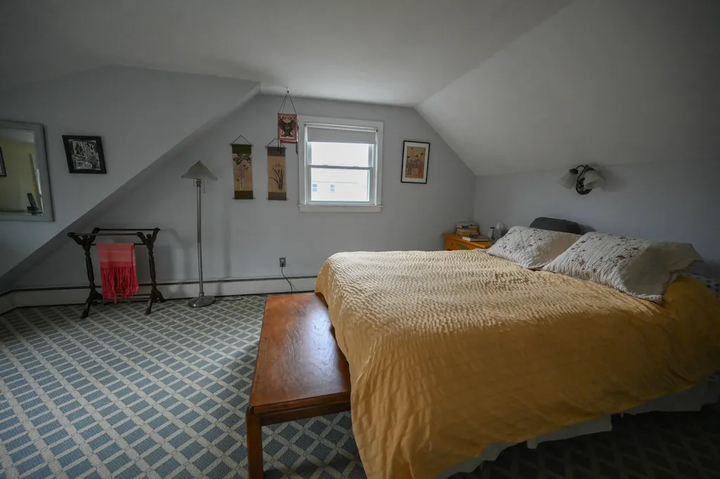 27 Westbrook Terrace Hampden ME 04444
