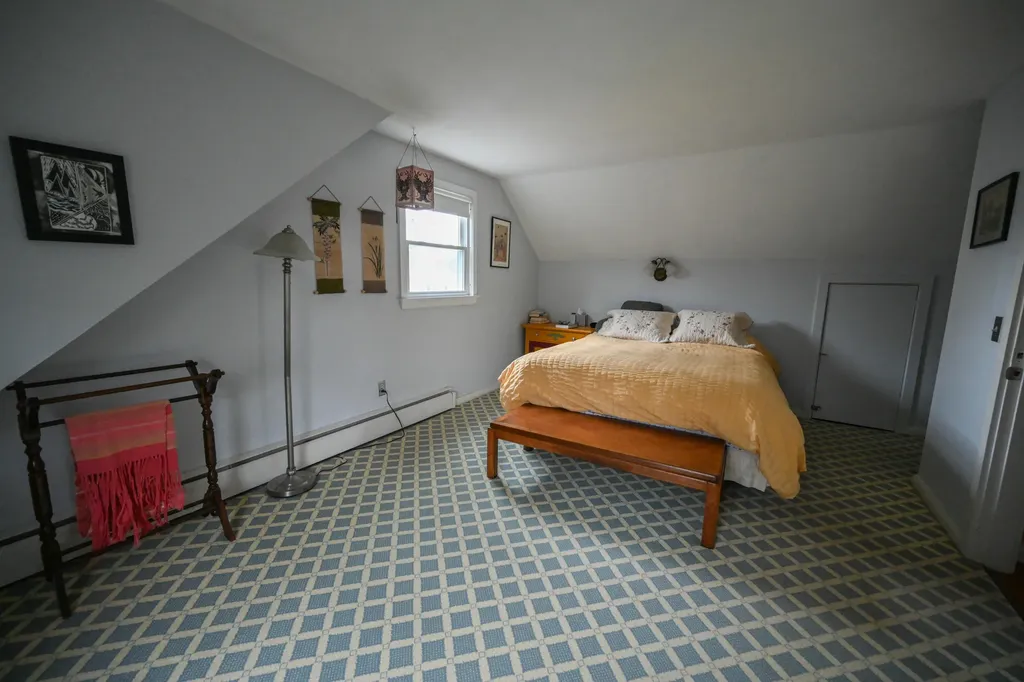 27 Westbrook Terrace Hampden ME 04444