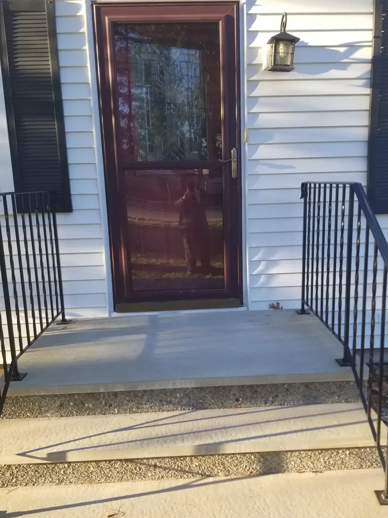 27 Westbrook Terrace Hampden ME 04444