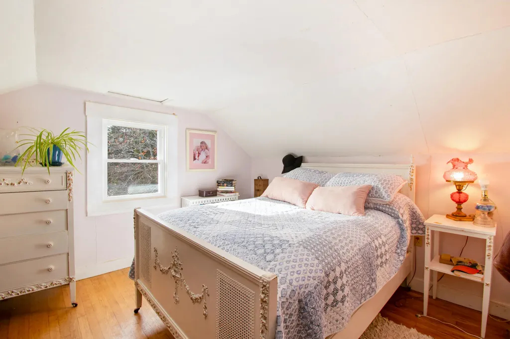 8 Sunrise Lane Harpswell ME 04079