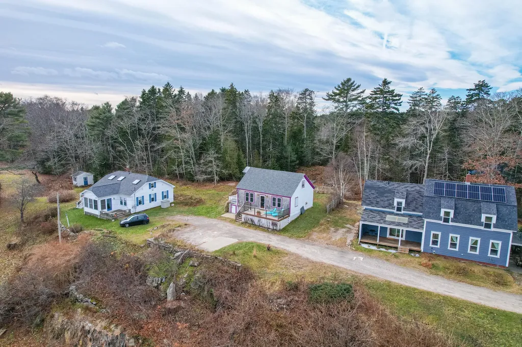 8 Sunrise Lane Harpswell ME 04079