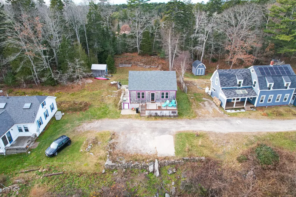 8 Sunrise Lane Harpswell ME 04079