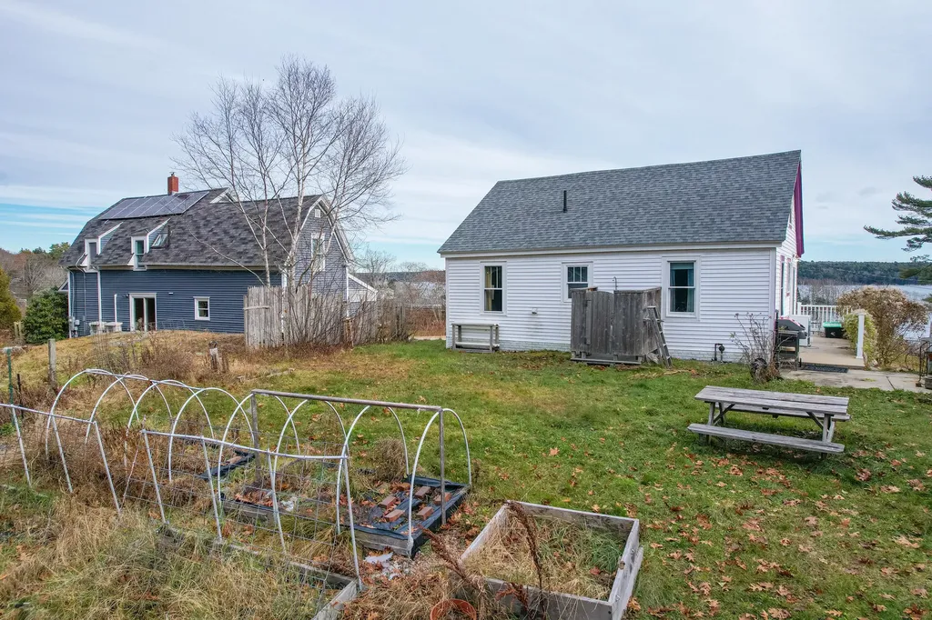 8 Sunrise Lane Harpswell ME 04079