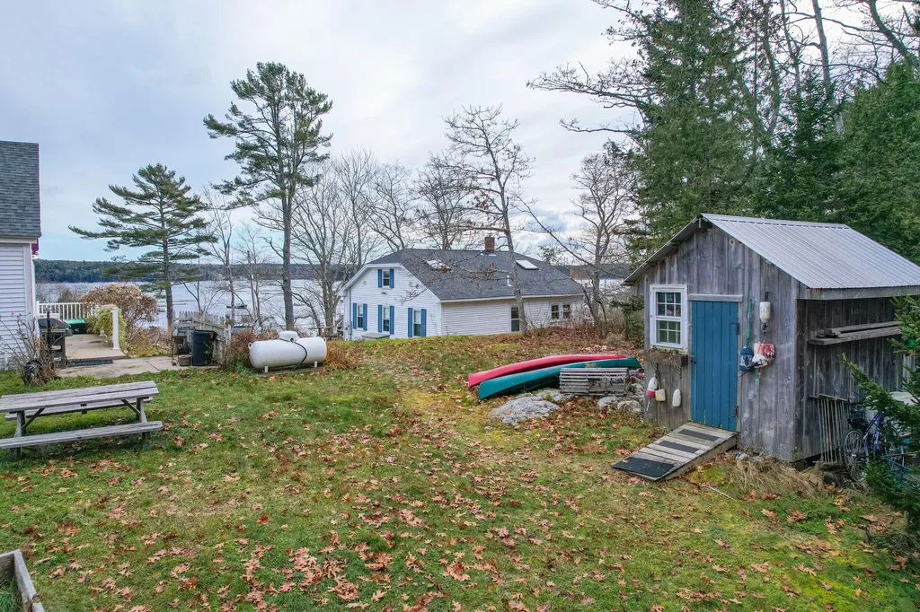 8 Sunrise Lane Harpswell ME 04079