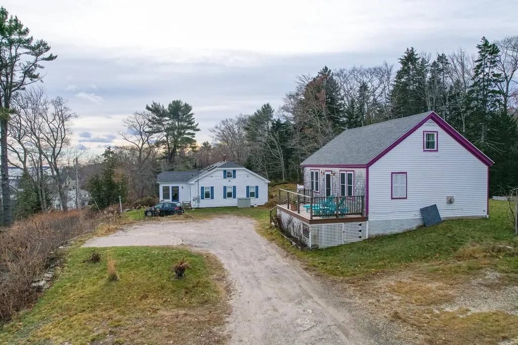 8 Sunrise Lane Harpswell ME 04079